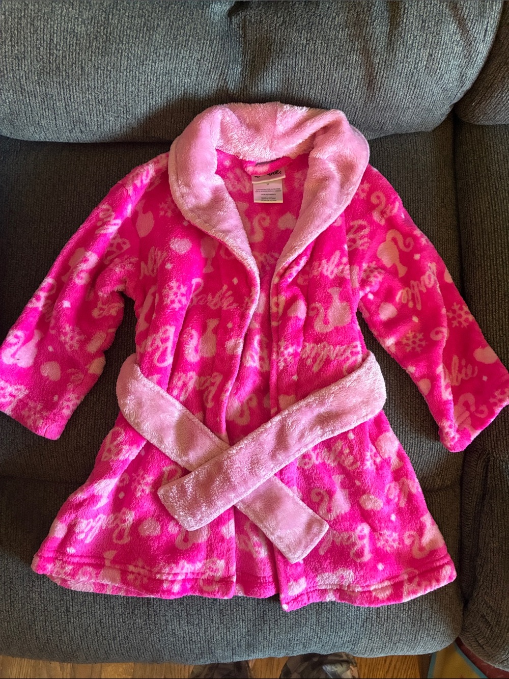 🛍️BOGO🛍️ 2T Barbie Christmas Robe